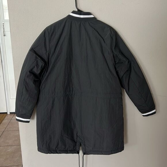 Nike Women’s Dugout Bench Jacket - Picture 4 of 16